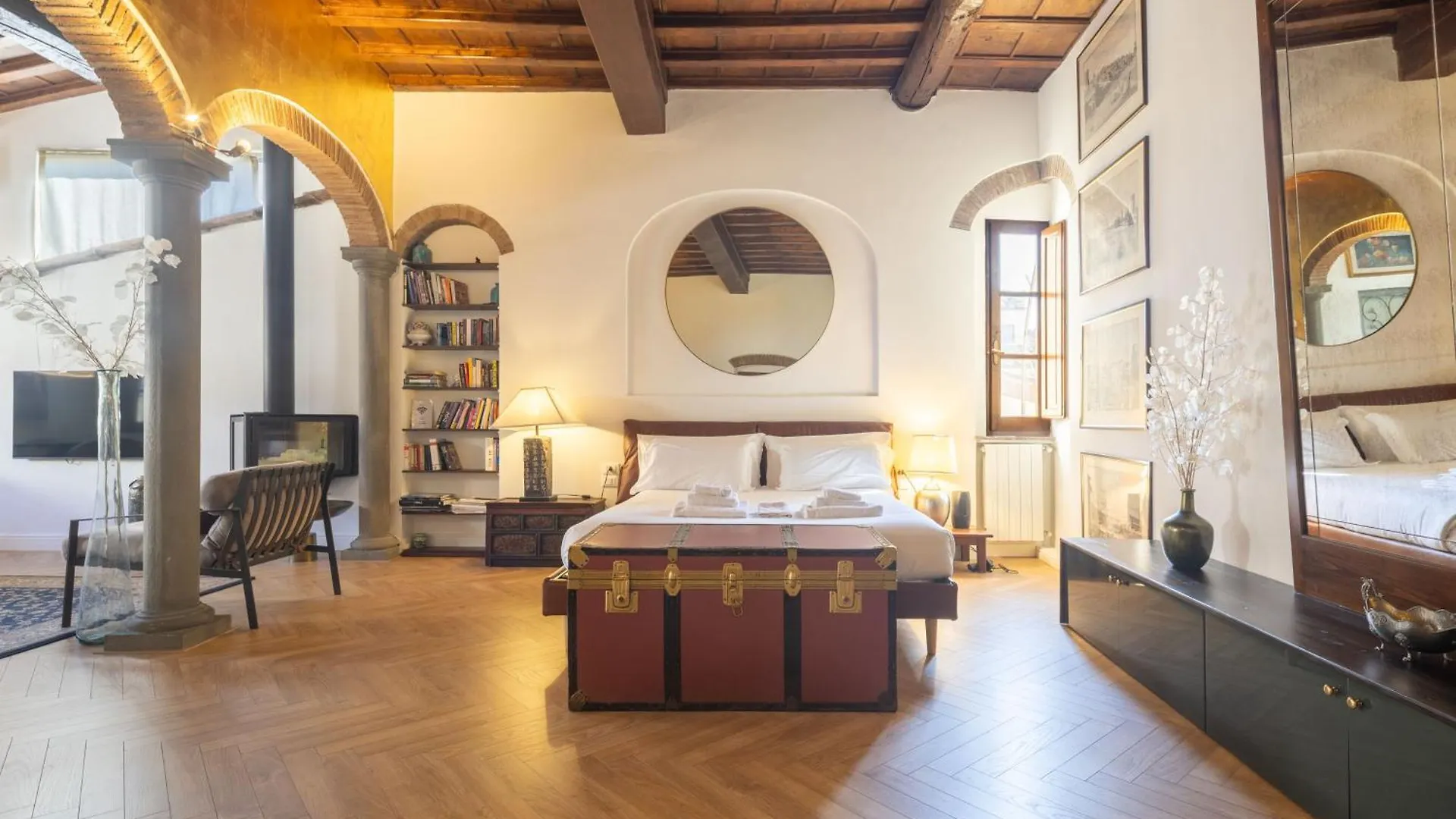 Monalda Tower Apartment Florence Italy